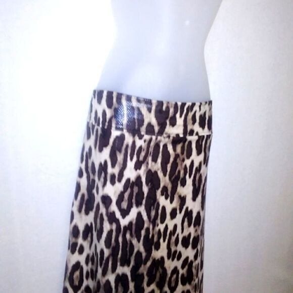 CHICO Skirt LEOPARD GREAT Fit SEQUINED Style NEVER WORN Sz 2 - Picture 6 of 7